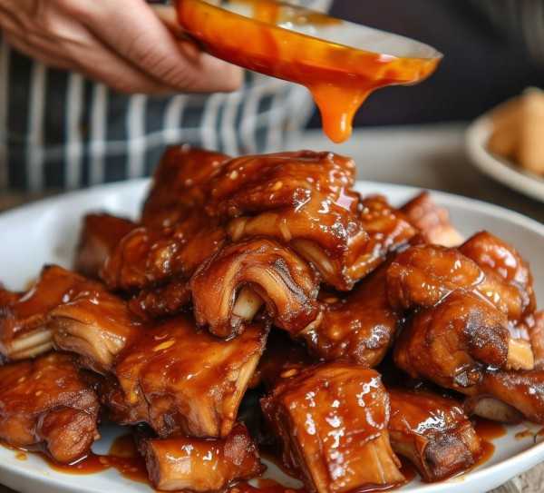 家常糖醋排骨，酸甜滋味，回味无穷的制作秘诀